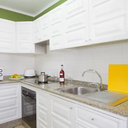 Casa Tingu - 3 Bedroom - Close To Amenities - Great For Families Appartement Puerto del Carmen (Lanzarote)