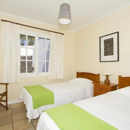 Charming Lanzarote Casa Tingu 3 Bedrooms Heated Private Pool Centre Of Puerto Del Carmen Apartment *
