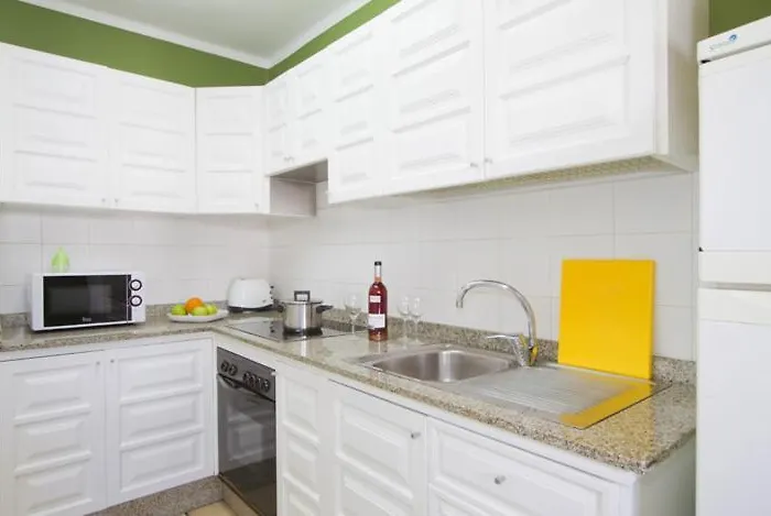 Casa Tingu - 3 Bedroom - Close To Amenities - Great For Families Daire